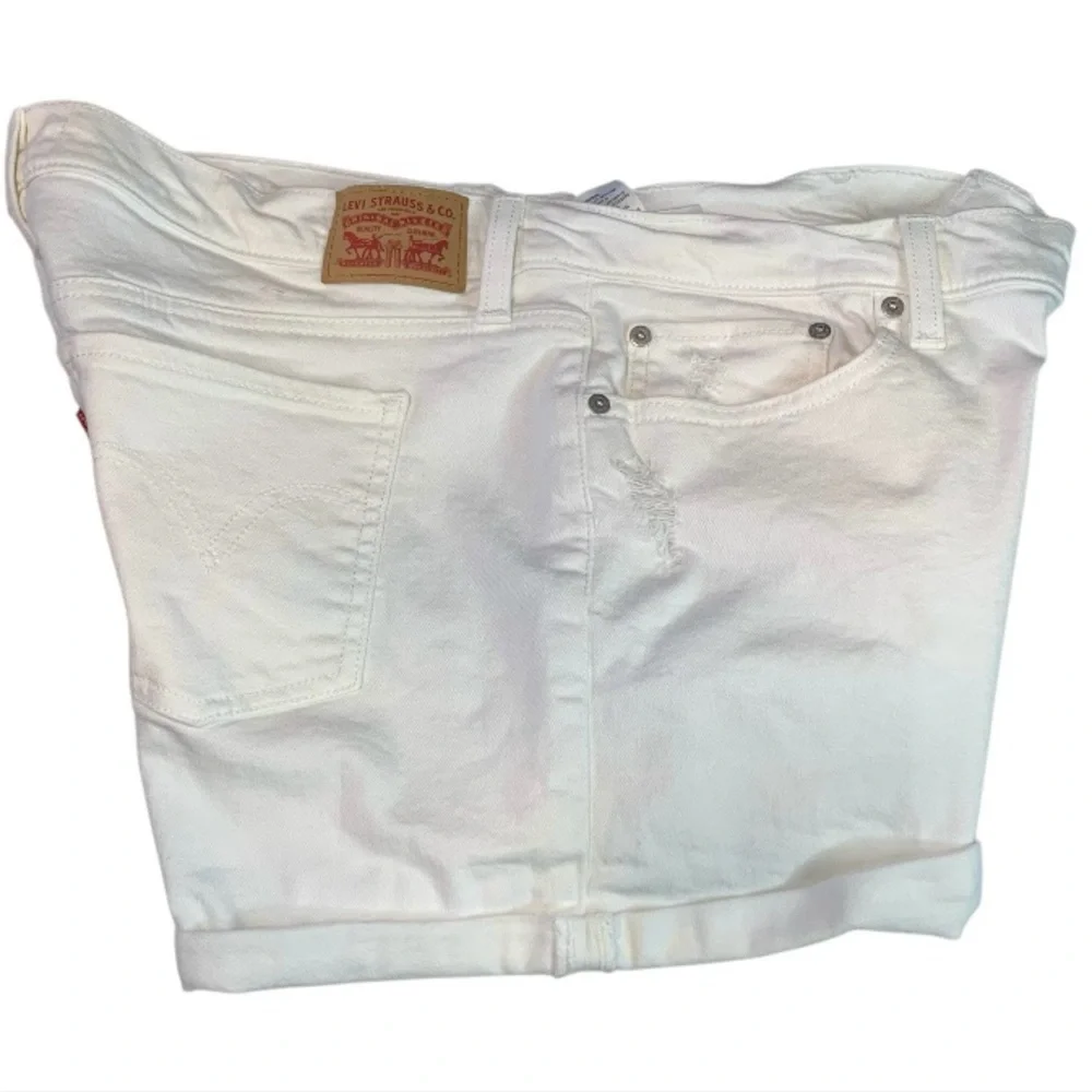 LEVI’S Mid Length Denim Rolled Hem Shorts Sz 33